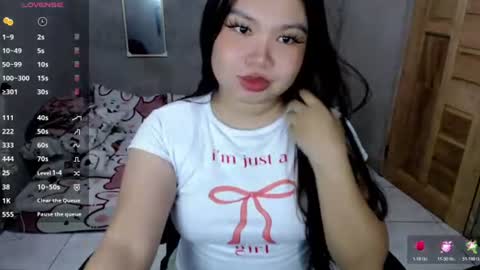 Snapshot of urpinayslutxxx chatting on 08.06.26 Jane online show from 08.06.26