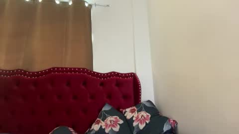 Janine online show from 09.16.25