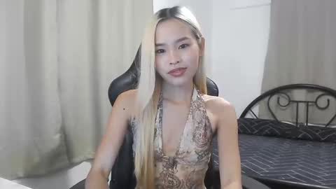 Shantal online show from 04.21.26