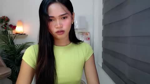 ursandra_xx online show from 11.12.25