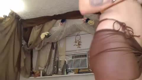 Maxi Mills . My Orgasm is in your hands Private is Open online show from 10.04.25