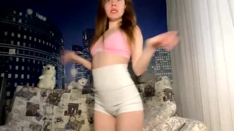 Snapshot of ursoulandheart chatting on 12.20.24 Hannah online show from 12.20.24