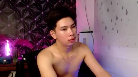 ursweet_jade online show from 10.31.25