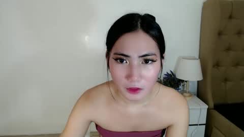 JUST CALL ME KRISTEN online show from 12.15.25