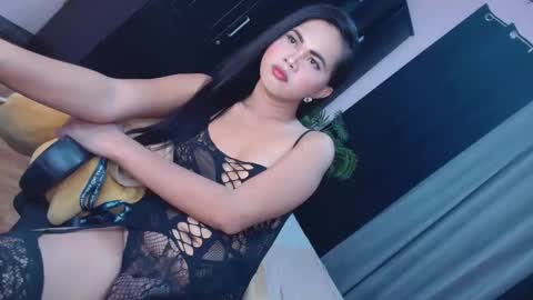 UrSweetBbGirl online show from 06.01.26