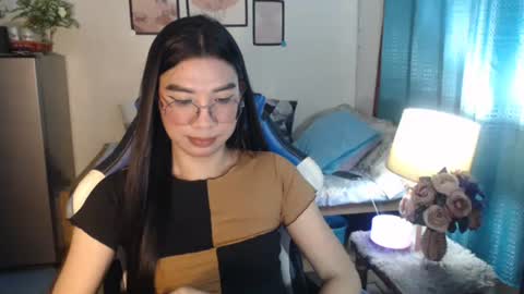 Ashley Kate Mateo Gray online show from 02.13.25