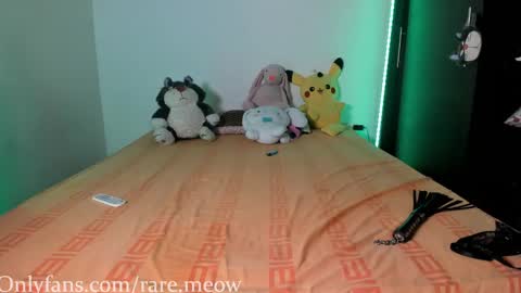 Snapshot of uryko_yor chatting on 03.06.25 online show from 03.06.25