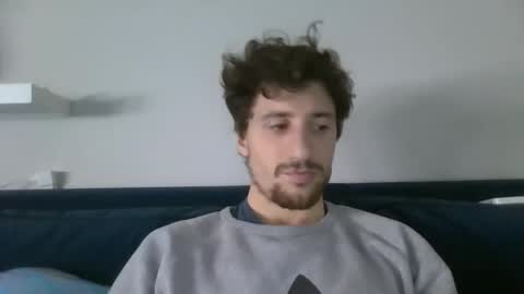 users1819 online show from 12.18.25