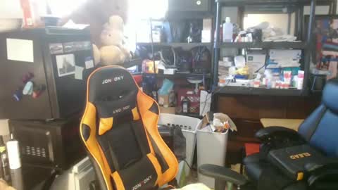 Snapshot of usgoober chatting on 06.14.26 Eric online show from 06.14.26