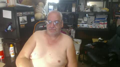 Snapshot of usgoober chatting on 06.22.26 Eric online show from 06.22.26