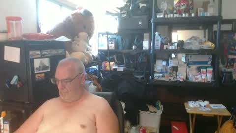 Snapshot of usgoober chatting on 06.25.26 Eric online show from 06.25.26