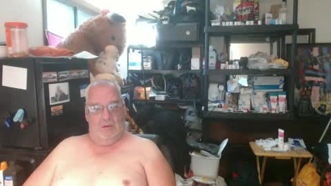 Snapshot of usgoober chatting on 06.26.26 Eric online show from 06.26.26