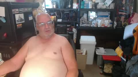 Snapshot of usgoober chatting on 07.15.26 Eric online show from 07.15.26
