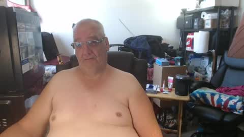 Snapshot of usgoober chatting on 07.28.26 Eric online show from 07.28.26