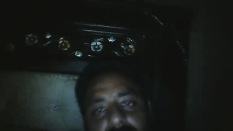 Snapshot of usman184 chatting on 10.27.25 Mian184 online show from 10.27.25