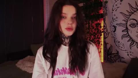 Eva online show from 12.21.24