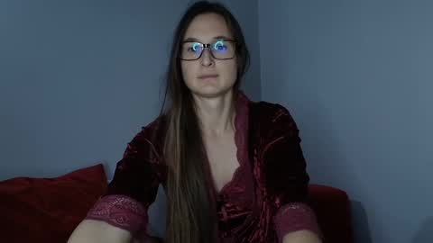 Valensiya online show from 01.05.25