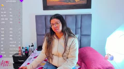 Vahiolet smith online show from 03.26.26