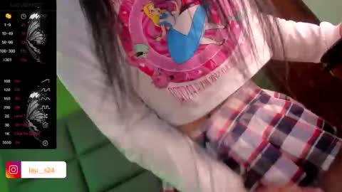 Snapshot of vain_sexualxx chatting on 02.11.25 luna online show from 02.11.25