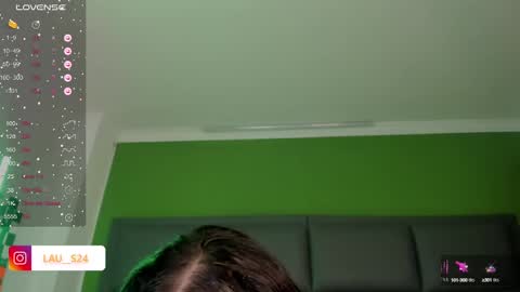 Snapshot of vain_sexualxx chatting on 02.21.25 luna online show from 02.21.25