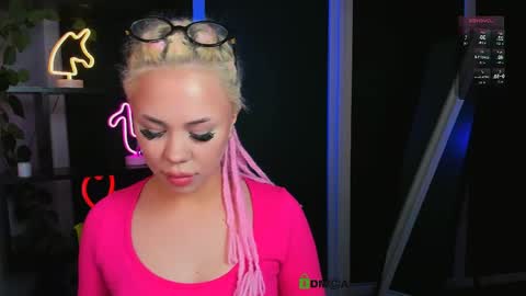 vaiolet_lovely online show from 04.22.26