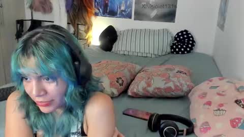 Snapshot of vaioletuwu chatting on 12.05.25 Vaiolet1314 online show from 12.05.25