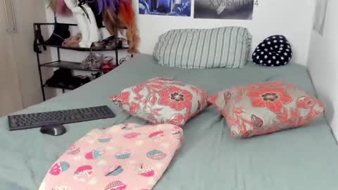 Vaiolet1314 online show from 12.21.25