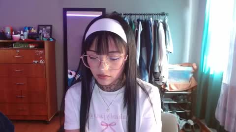 valentina online show from 12.19.25