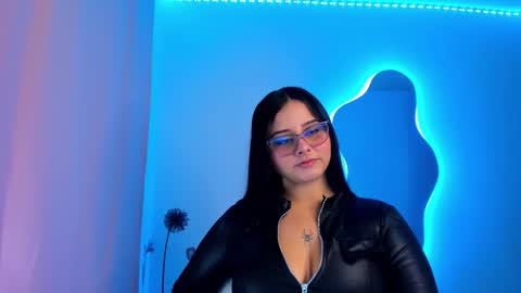 Valeria online show from 10.10.25