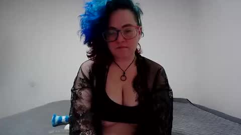 valarieak online show from 03.26.26