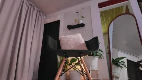 Snapshot of valcamtina chatting on 05.04.26 Valentina Tina Val - 30 OFF 0nlyfanz online show from 05.04.26