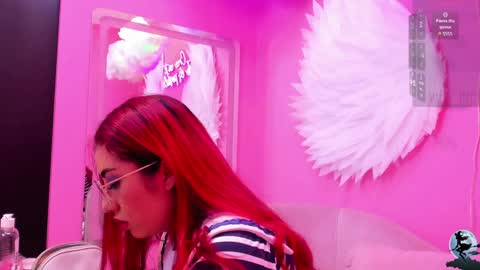 Snapshot of valcherry_ chatting on 02.07.25 Val online show from 02.07.25