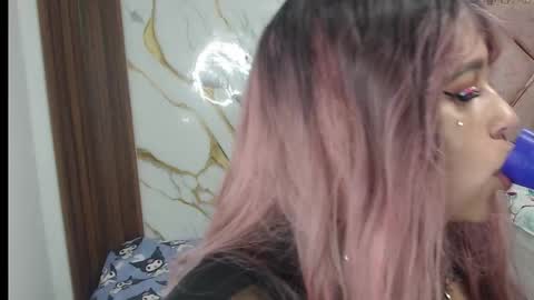 Snapshot of valen_ross7 chatting on 03.03.26 valen_ross7 online show from 03.03.26