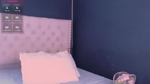 Snapshot of valen_thompson chatting on 01.11.25 IG-valen mendoza99 twitter valenthompson99 online show from 01.11.25