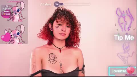 Snapshot of valent_27 chatting on 02.20.25 Valentina online show from 02.20.25