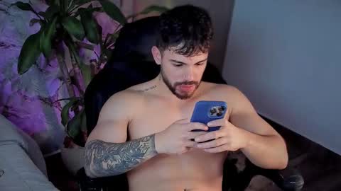 valenthinoking online show from 09.12.25