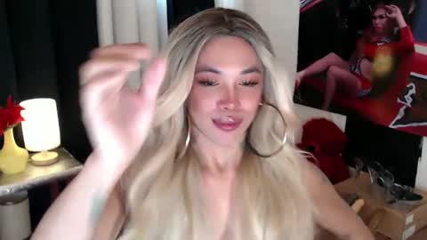 Amanda online show from 03.10.25