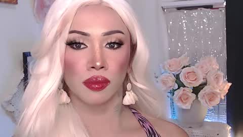 Snapshot of valentina_goddess_tsxxx chatting on 02.15.26 Amanda online show from 02.15.26