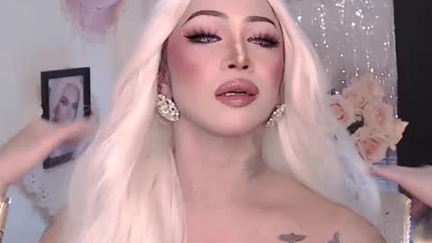 Snapshot of valentina_goddess_tsxxx chatting on 02.16.26 Amanda online show from 02.16.26