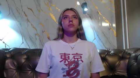 Snapshot of valentina_red18 chatting on 09.08.25 Valentina online show from 09.08.25