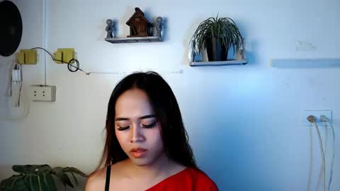 Snapshot of valentinalustontop chatting on 04.30.26 JM DONT FORGET TO FOLLOW ME online show from 04.30.26