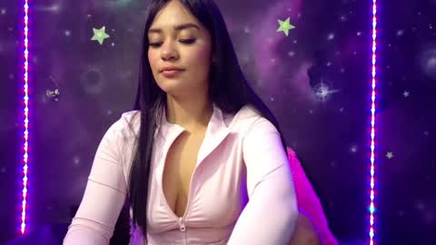 Snapshot of valentinarojass_ chatting on 06.06.26 valentinarojass_ online show from 06.06.26