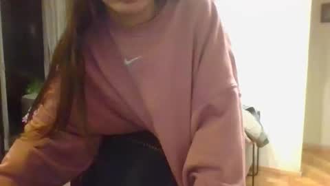 Snapshot of valentinaseleni24 chatting on 05.18.26 valentinaseleni24 online show from 05.18.26
