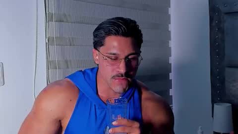    online show from 11.11.25