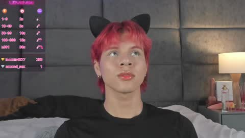 valentino moon online show from 12.04.24