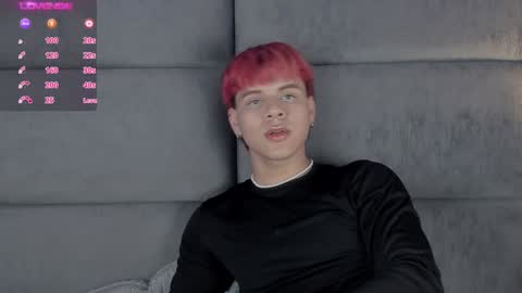 valentino moon online show from 12.06.24