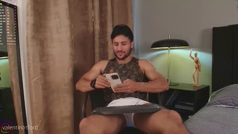 Valentino online show from 11.11.25