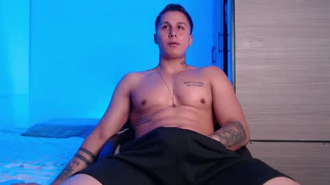 Snapshot of valentinosex_1 chatting on 05.30.26 VALENTINO online show from 05.30.26