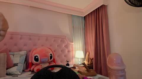 Vale Toro  online show from 01.02.25