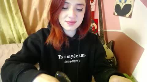 Snapshot of valeri_cove chatting on 11.30.25 Valeri Cove online show from 11.30.25